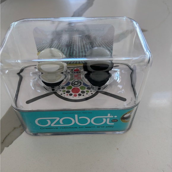Ozobot Bit Interactive Coding Creative Robotic Learn & Play Programmable Robots - Picture 3 of 6